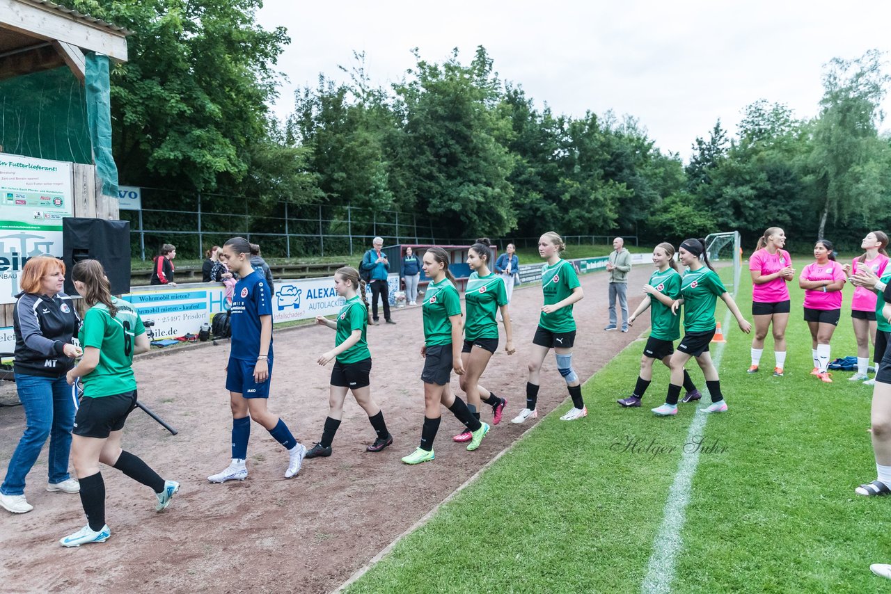 Bild 73 - Loewinnen Cup